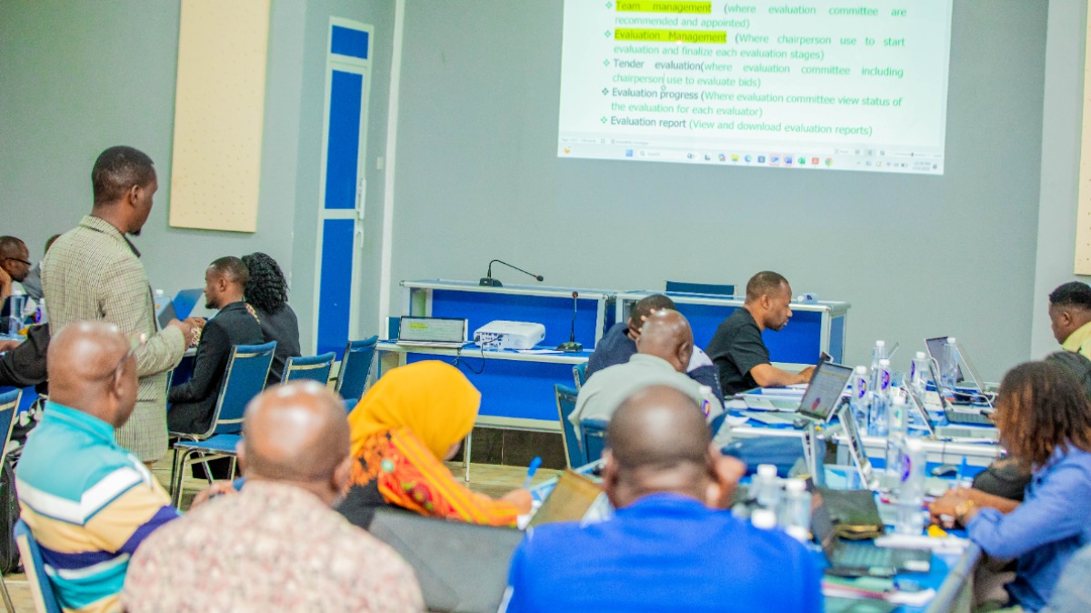 ZABUNI ZA OFISI YA RAIS - MAENDELEO YA VIJANA KUTOA FURSA KWA MAKUNDI MAALUM.