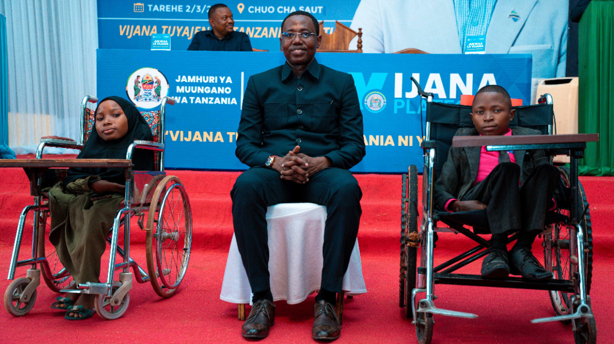 Waziri Nanauka Awagusa Vijana Wenye Ulemavu katika Jukwaa la Vijana Mtwara